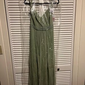 NWT Evening Collective Ellora Dress Size 2 in Sage